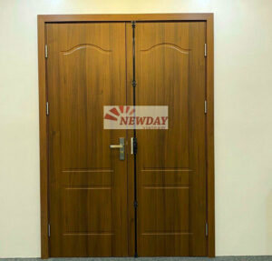 Cửa khung thép vân gỗ 2 cánh